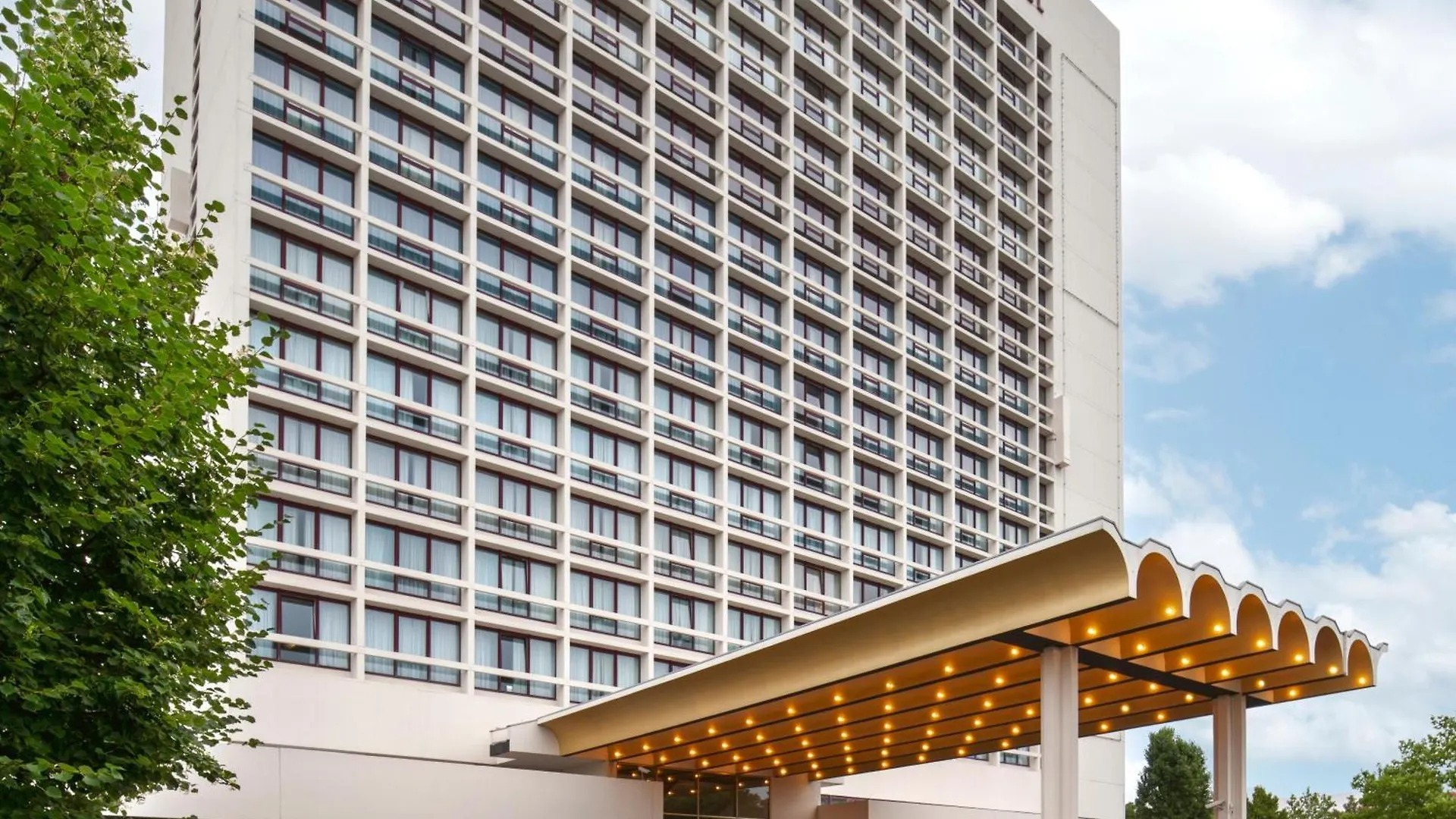 Crowne Plaza Antwerpen By Ihg Hotel