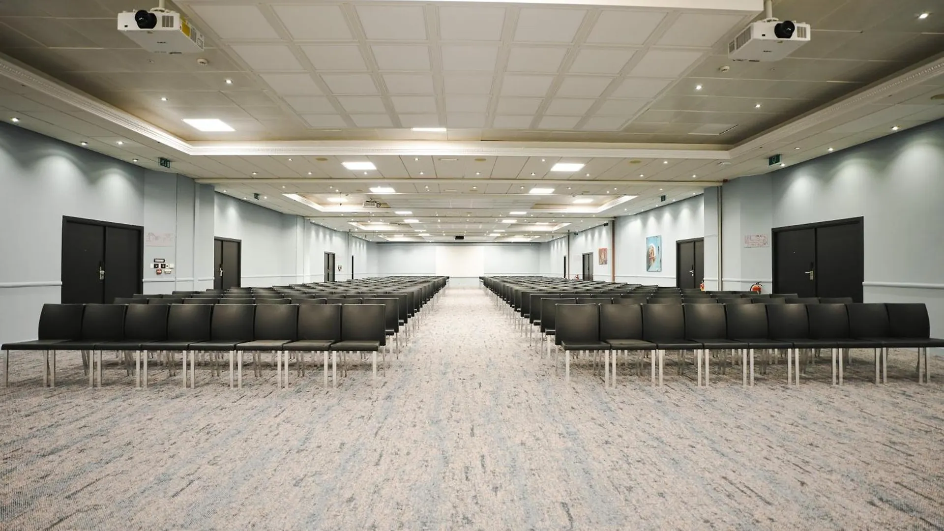 Crowne Plaza Antwerpen By Ihg Hotel