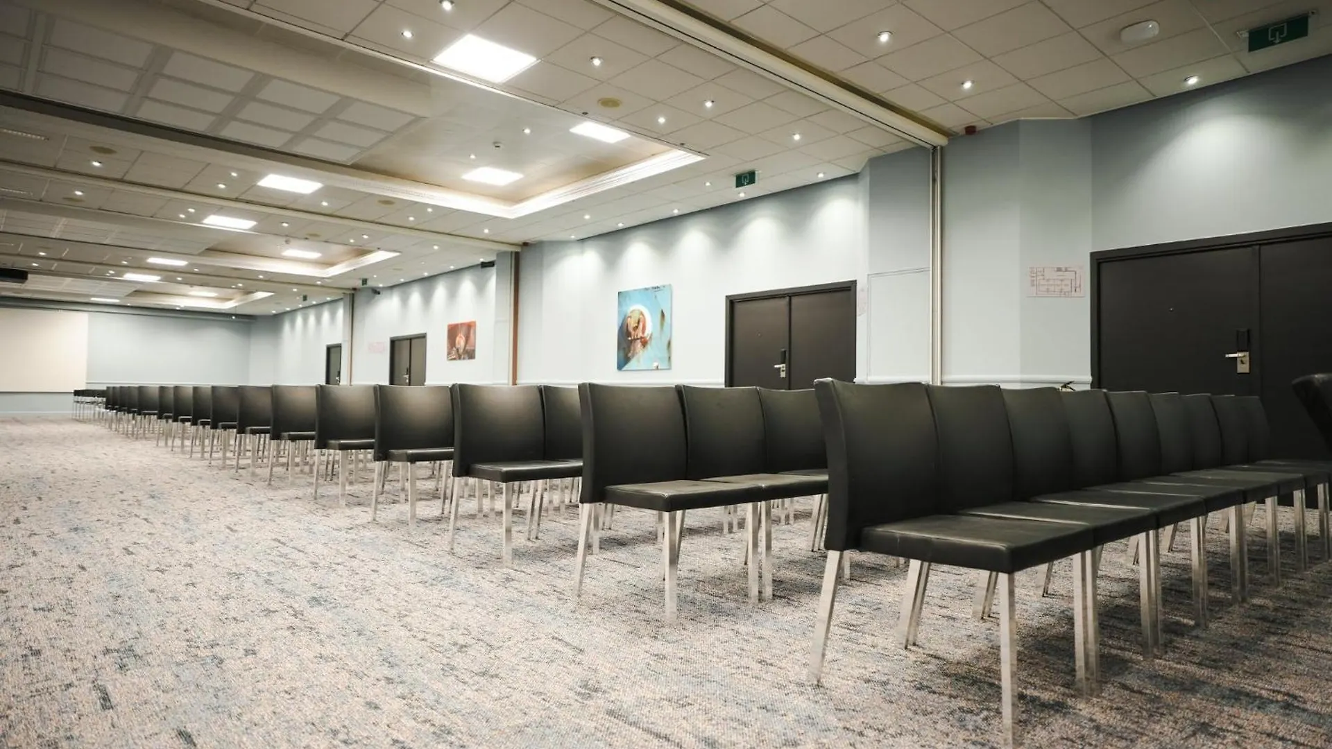 Crowne Plaza Antwerpen By Ihg Hotel 4*,